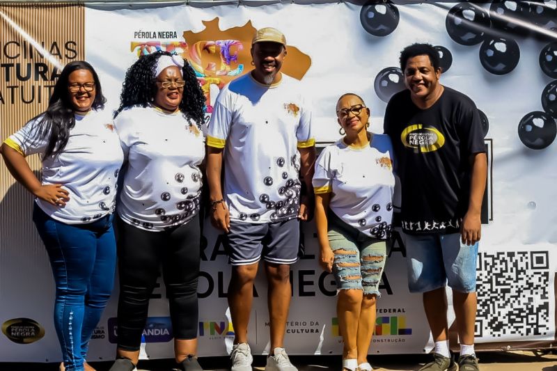 Mostra Cultural  Pérola Negra Tecendo as Cultuas